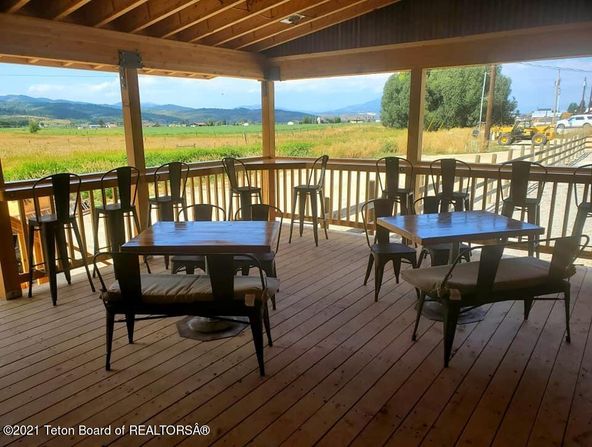 285 N Main St, Thayne, WY 83127